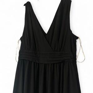 LuLu’s Thoughts of Hue Black Surplice Maxi Dress in XL.